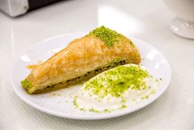 BAKLAVA 
